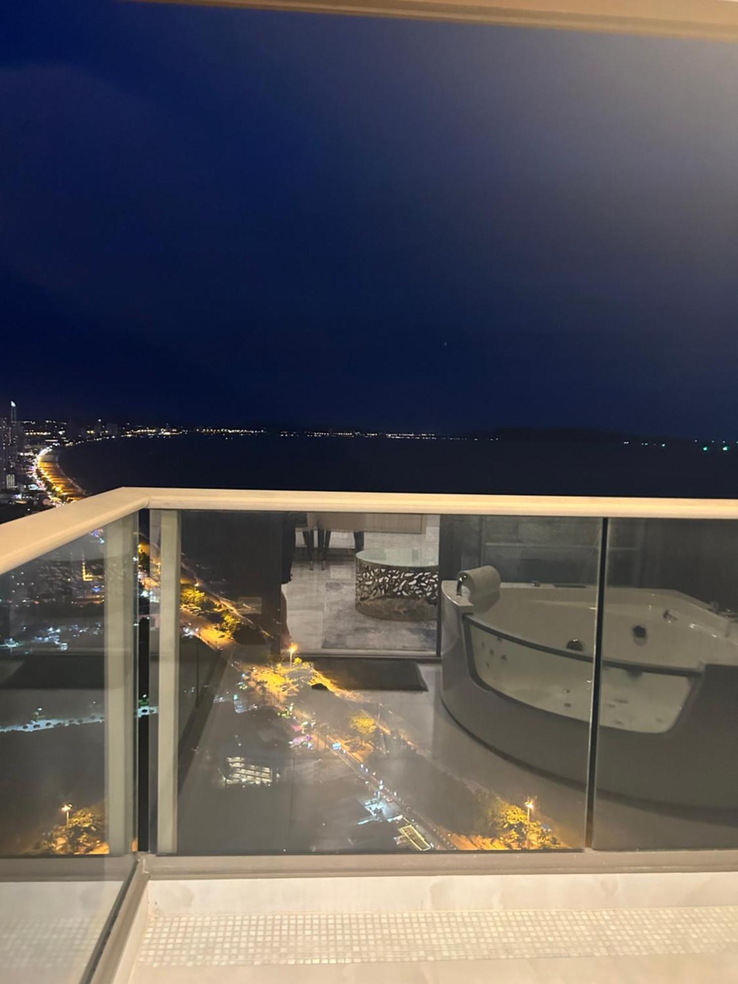 Copacabana Beach Jomtien 科帕卡巴纳海乔木提安海滩毗邻乔木提安夜市 Exteriér fotografie